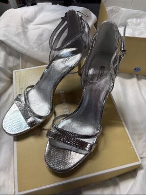 MICHAEL KORS Kimberly sandal Metallic Silver leather Strappy High Heel Sandals